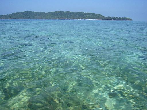 P10302921.JPG - islands near kota kinabalu