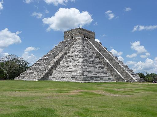 P1000056.JPG - Chichen Itza, Mexico