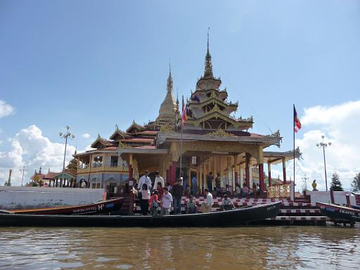 P1010996.JPG - Inle Lake