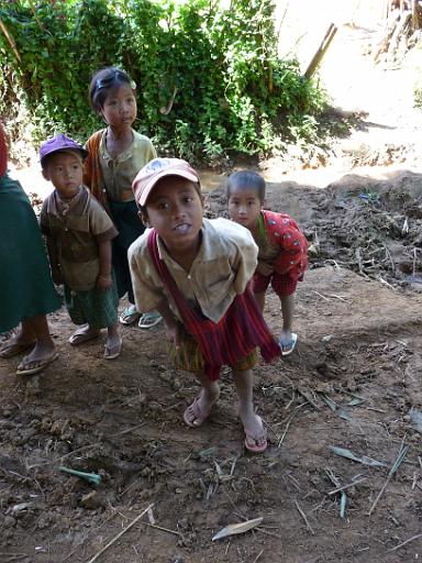 P1020186.JPG - Trekking from Kalaw to Inle Lake