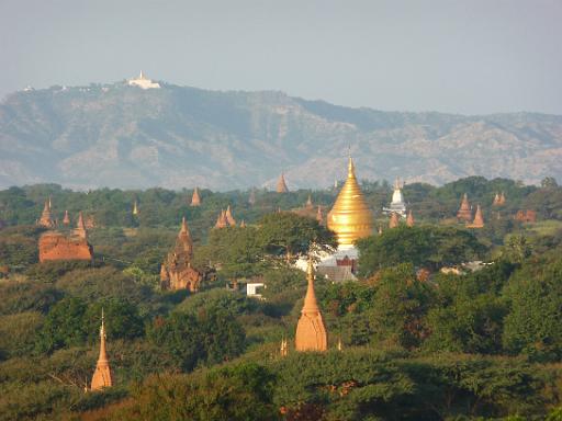 P1020637.JPG - Bagan