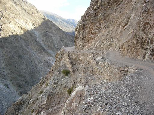 P1060631.JPG - road to fairy meadows