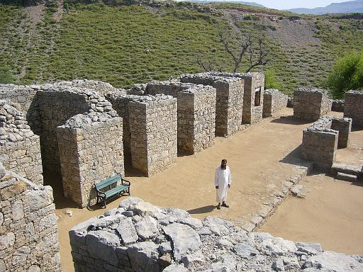 P1060731.JPG - taxila