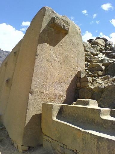 591_Phone.JPG - Ollantaytambo