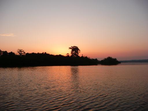 P1040984.JPG - Sunset Boat Cruise on Nile and Victoria Lake