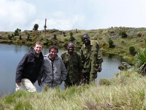 P1050277.JPG - climbing Mt. Muhabura, on the top