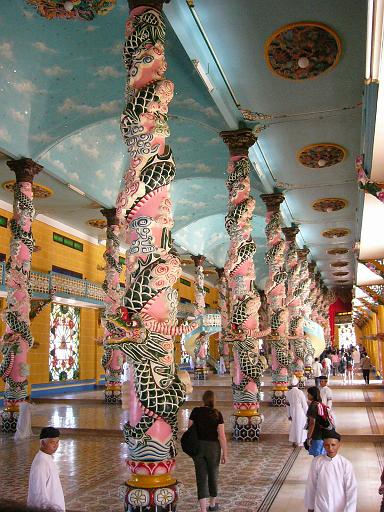 4281.JPG - kao dai temple near saigon