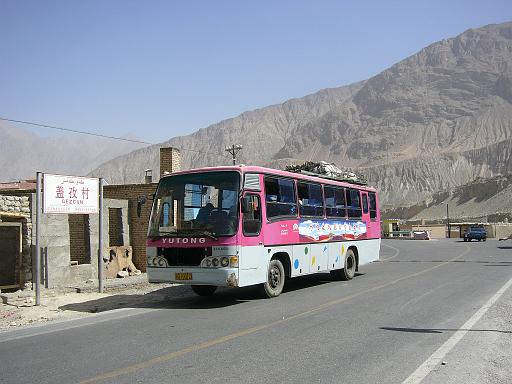 P1060370.JPG - to tashkurgan